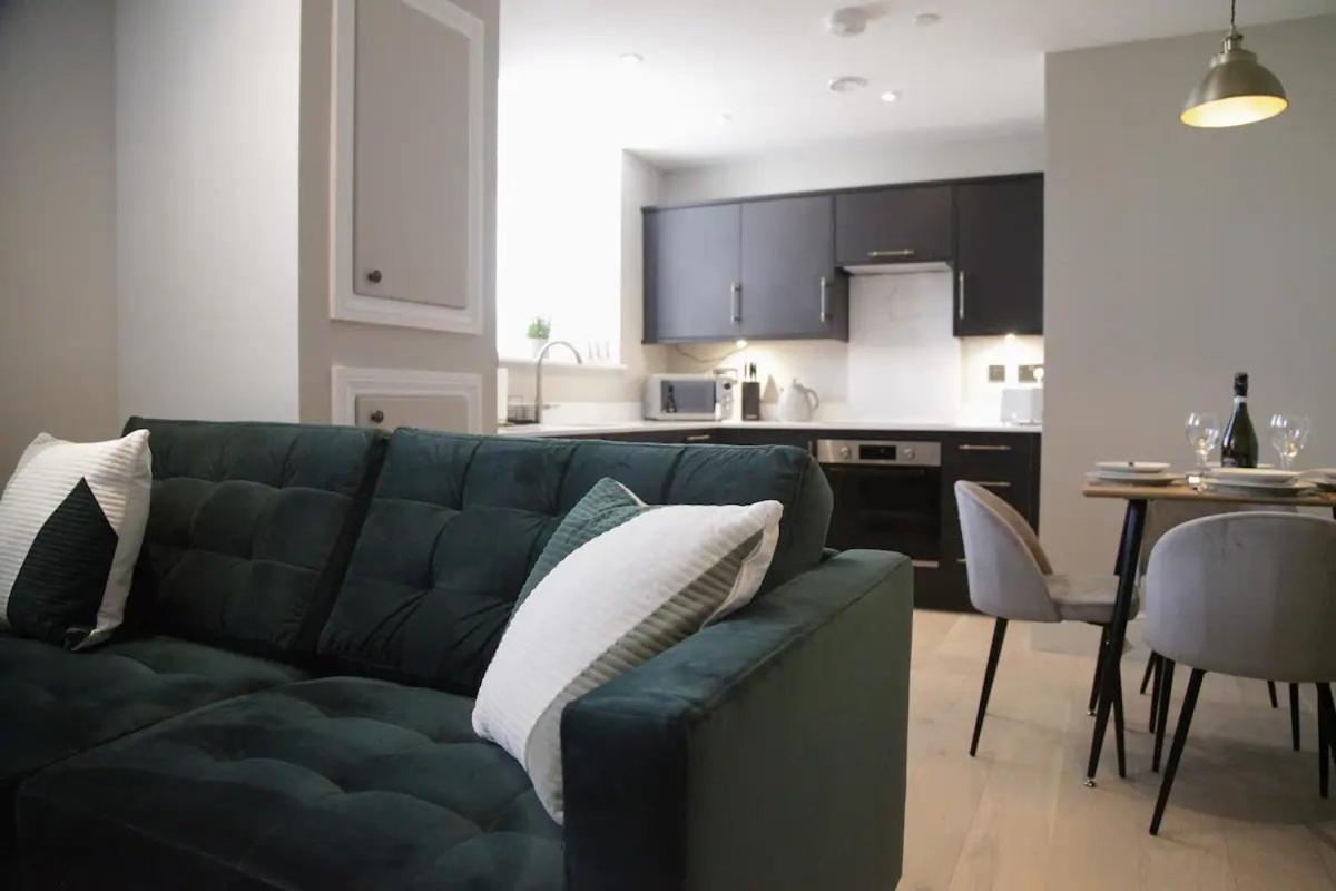Pass The Keys Apartment 3 Old Conservative Club In Historic Town Caernarfon Bagian luar foto