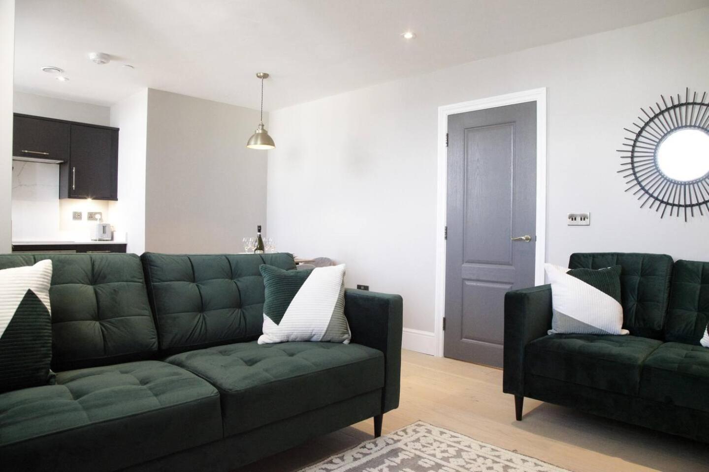 Pass The Keys Apartment 3 Old Conservative Club In Historic Town Caernarfon Bagian luar foto