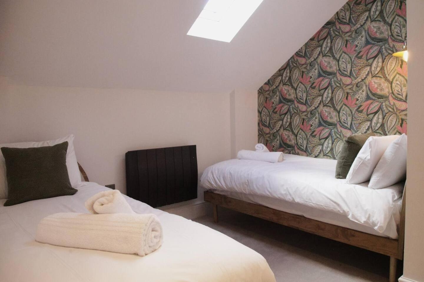 Pass The Keys Apartment 3 Old Conservative Club In Historic Town Caernarfon Bagian luar foto
